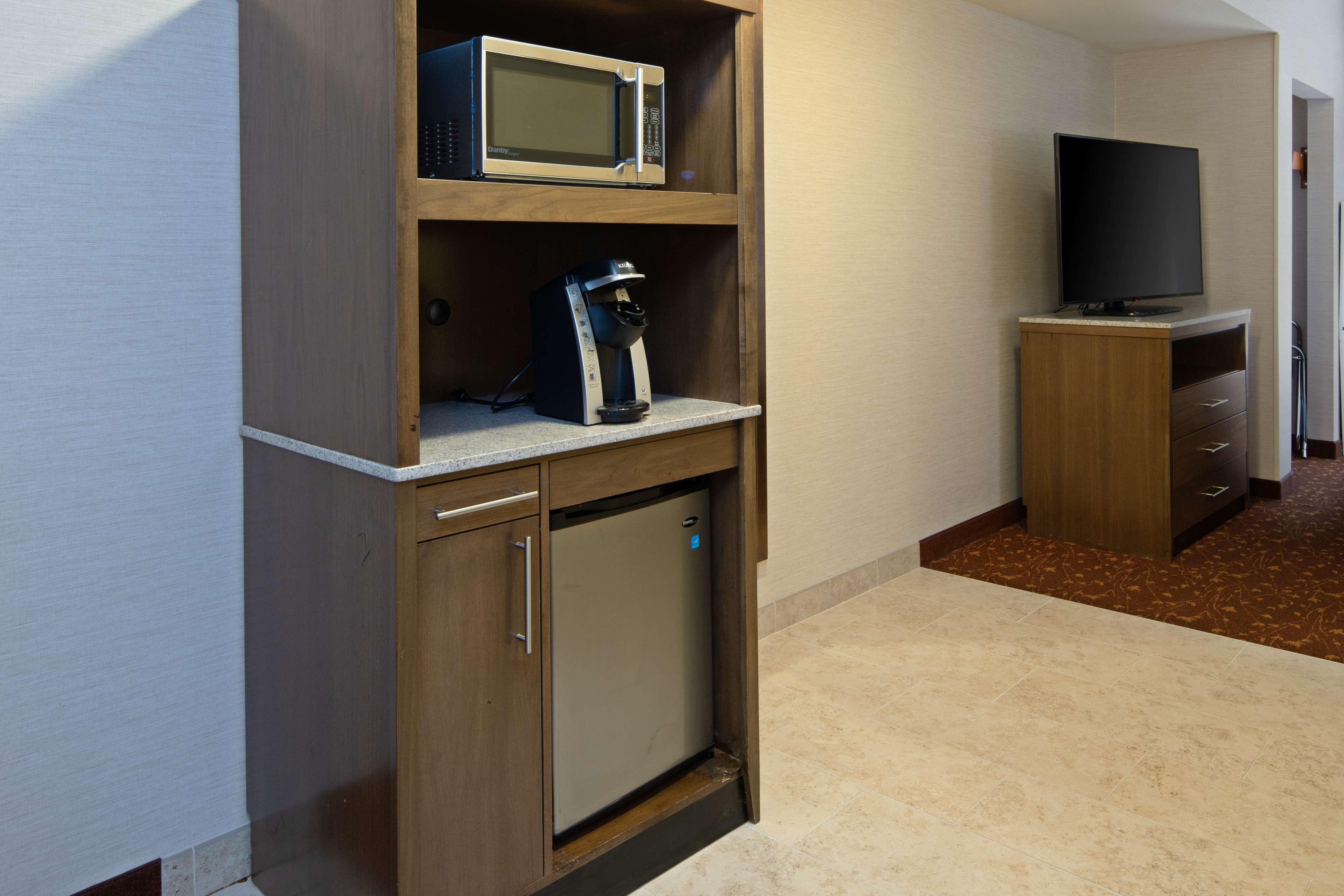Hilton Garden Inn Albuquerque Airport Eksteriør billede