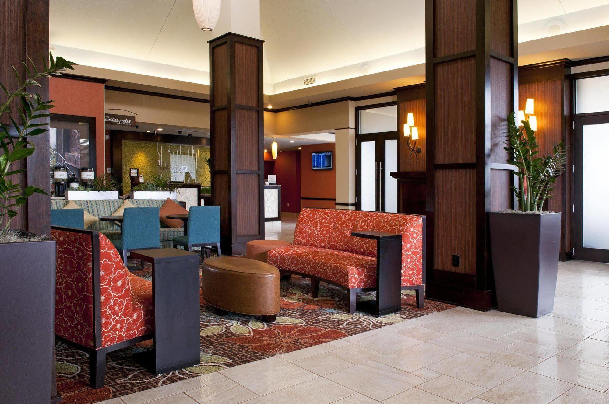 Hilton Garden Inn Albuquerque Airport Eksteriør billede